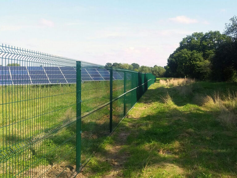 Top Smart Fencing Plans for Farms: A Comprehensive Strategic